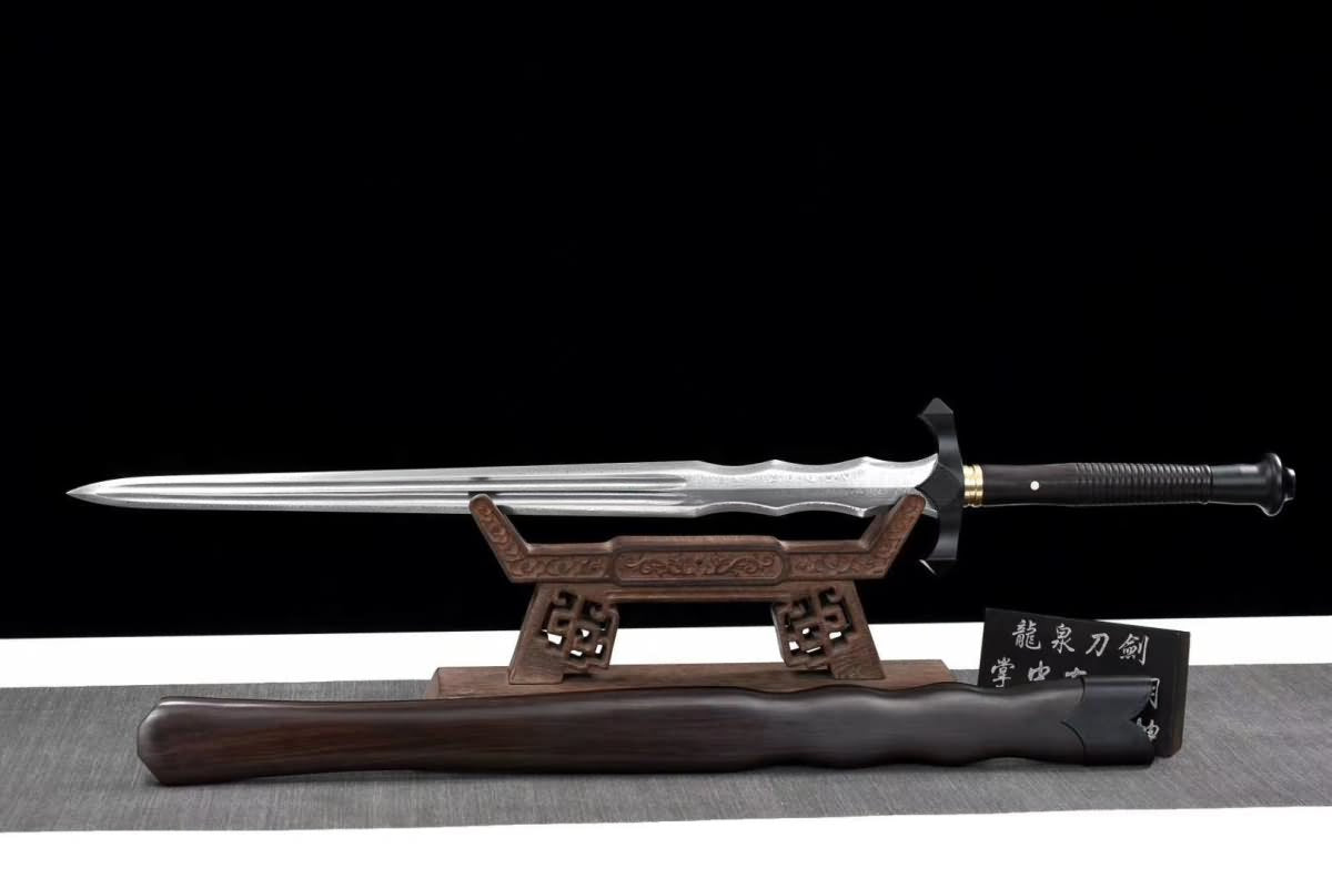 Supreme War Sword,Forged Damascus steel blade,Ebony scabbard
