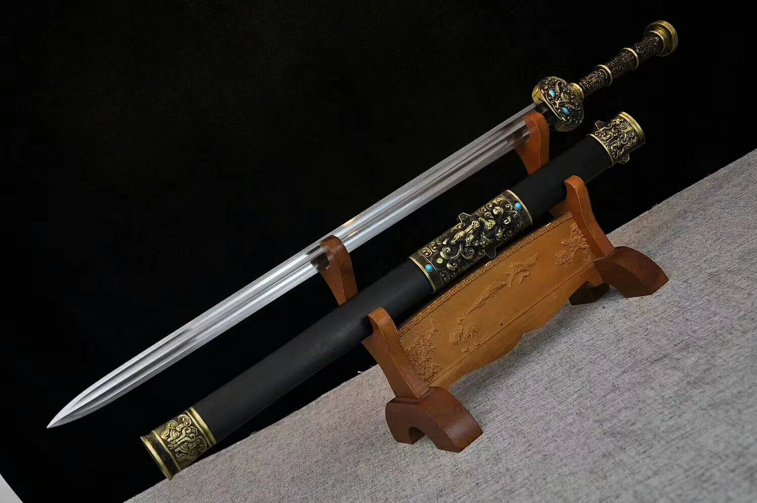Fengyun sword,Folding pattern steel blade,Black scabbard,Alloy Handle - Chinese sword shop