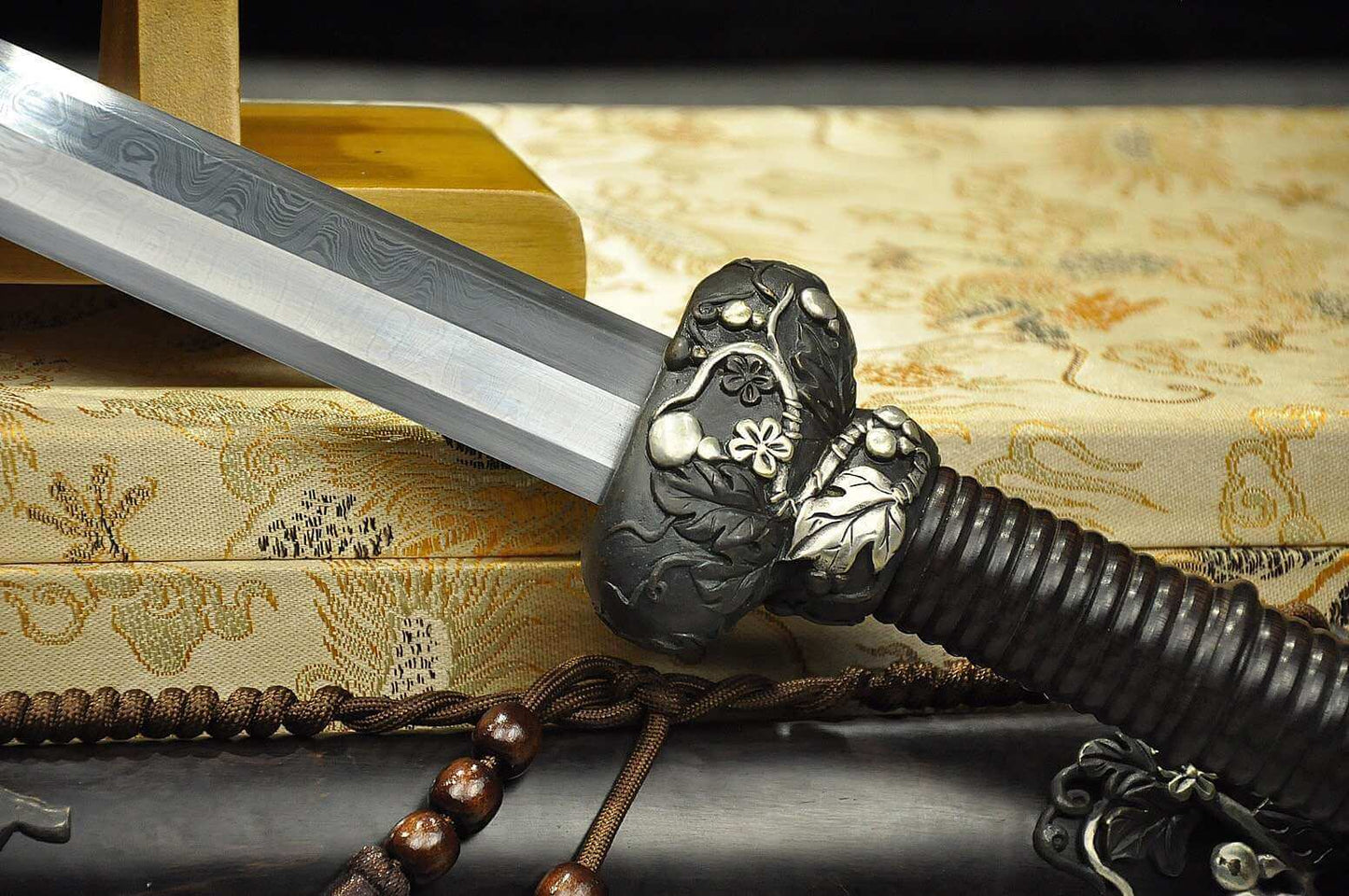 Gourd sword(Damascus steel blade,Ebony Scabbard,Brass fittings)Length 43" - Chinese sword shop