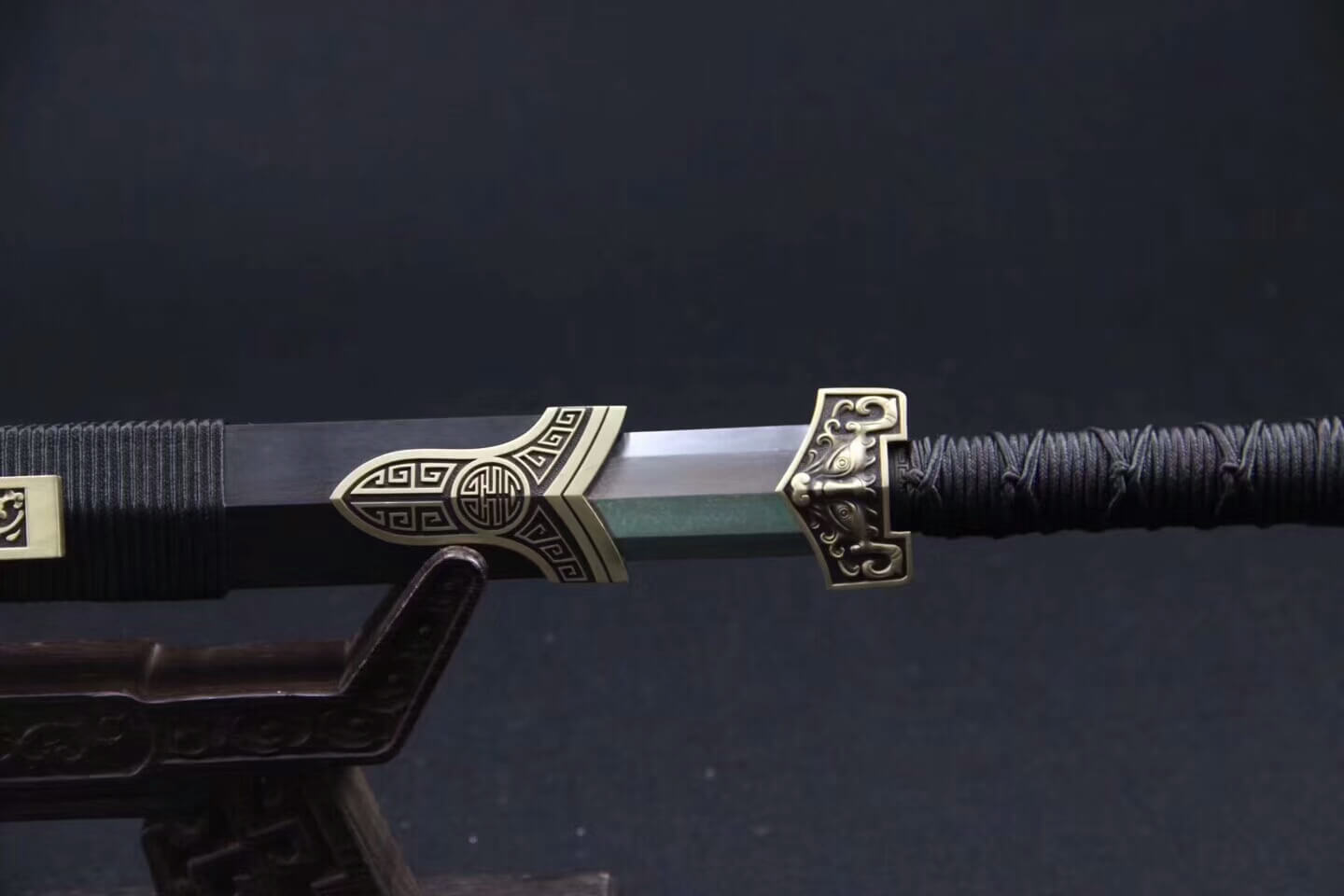Hanwu sword(Damascus steel blade,Ebony scabbard,Brass fittings)Length 42" - Chinese sword shop