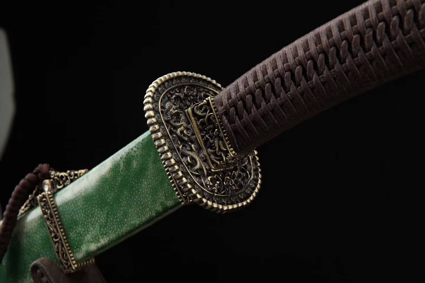 Qin Broadsword(Folded steel blade,Green skin Scabbard,Brass fitting)Length 37" - Chinese sword shop