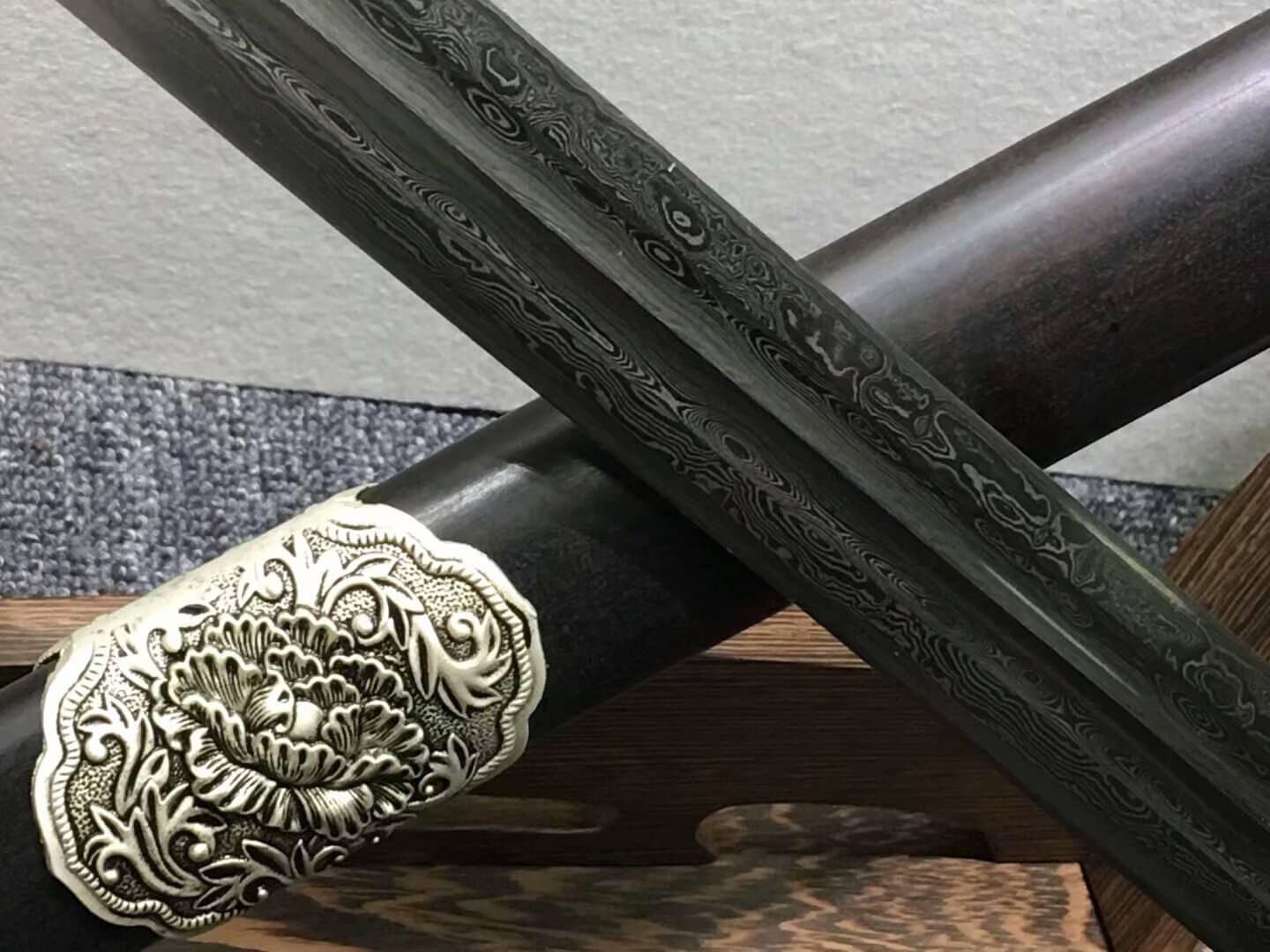 Peony sword(Damascus steel blade,Black wood,Alloy)Hand Forged - Chinese sword shop