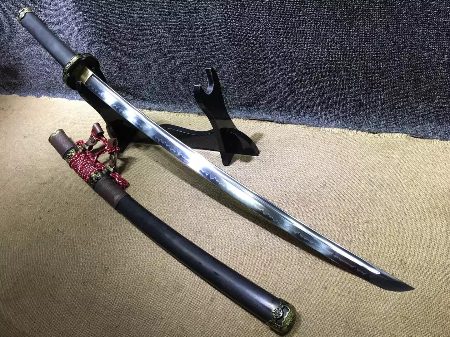Nihontou,tachi sword(High carbon steel blade,Black wood,Alloy)Full tang - Chinese sword shop