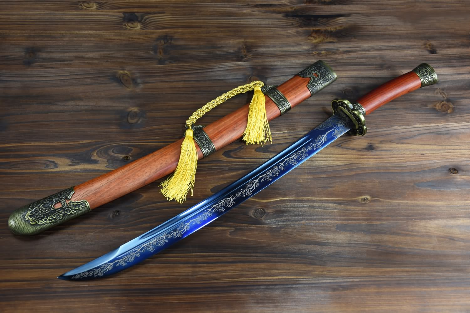 Qing dao sword,High carbon steel etch blade,Redwood,Alloy - Chinese sword shop