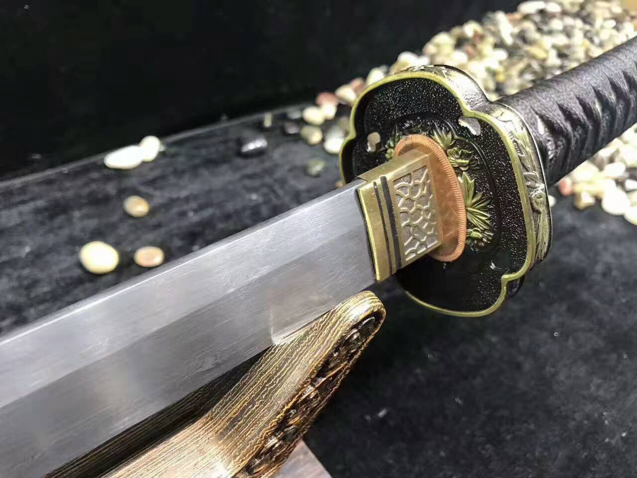 Nihontou Tachi,Nodachi(Folded steel,Rosewood scabbard,Alloy tosogu)Full tang - Chinese sword shop
