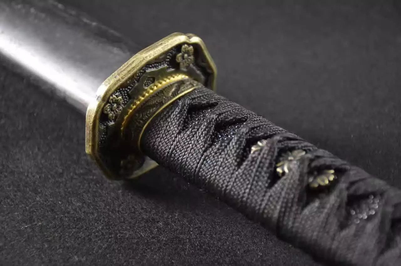Katana,tachi,Medium carbon steel,Black scabbard,Alloy fitting,Full tang,Length 39 inch - Chinese sword shop