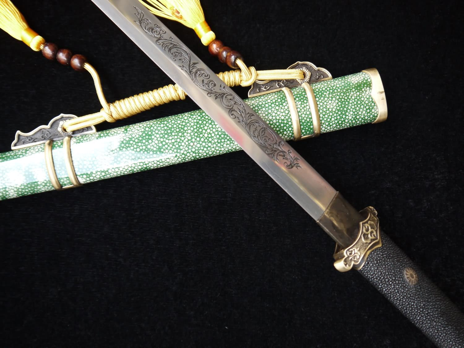 Tang dao(Damascus steel blade,Brass fittings,Green skin scabbard)Full tang - Chinese sword shop