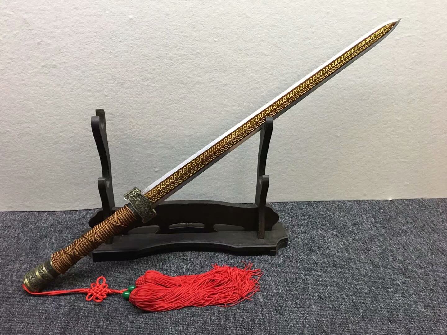 Wolong jian,High manganese steel etch blade,Black wood,Alloy - Chinese sword shop