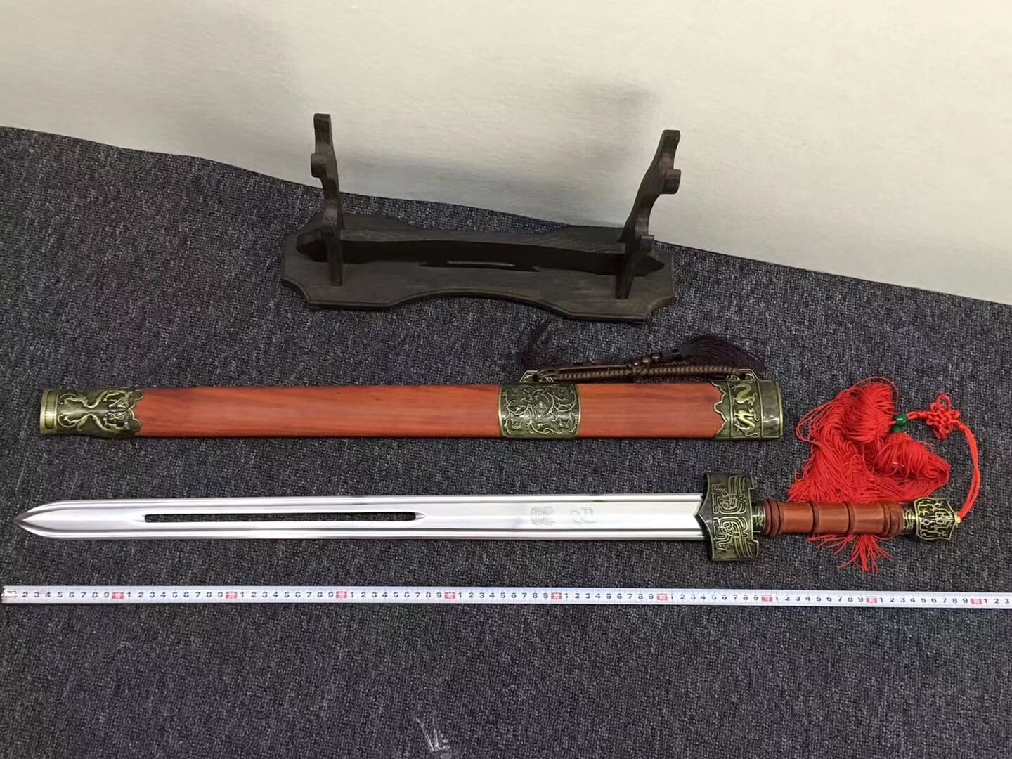 Movie hero sword/Medium carbon steel blade/Redwood/Alloy - Chinese sword shop