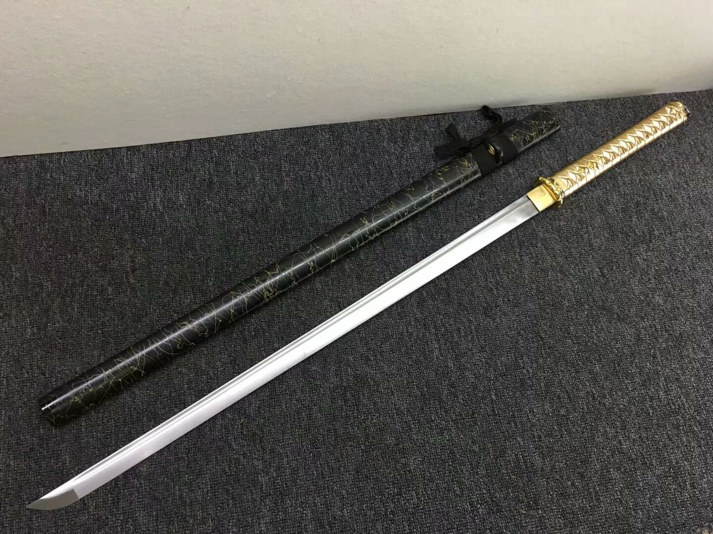 Ninja sword,High manganese steel blade,Solid wood,Full tang - Chinese sword shop